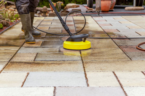 Best Gutter Cleaning  in Irvine, KY